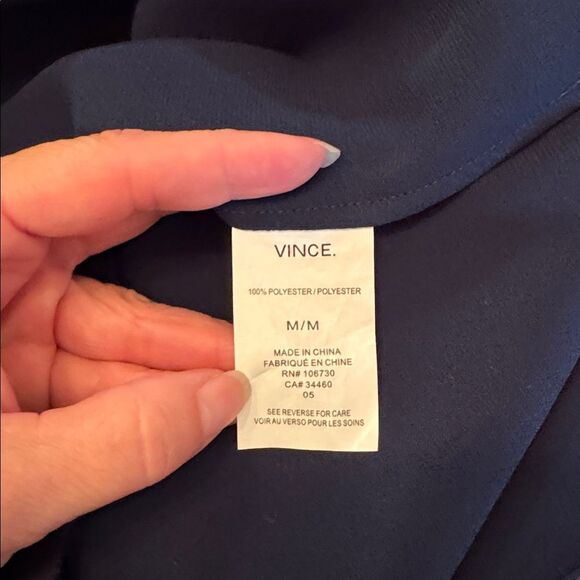 VINCE Short Sleeve Popover Shift Dress - Picture 7 of 10